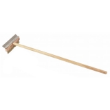 Pizzaborstel Met Schraper En Houten Steel 25-120 Pizzaborstel Met Schraper En Houten Steel 25-120