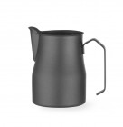 Melkkan Matzwart Met V-vormige Schenktuit, Hendi, 0,7l, Zwart, ⌀84x(h)130mm