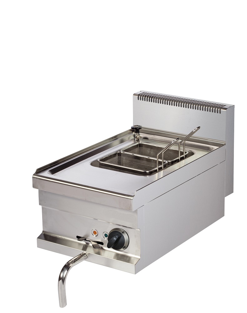 Base 700 Pastakoker El. Base 700 Pastakoker El.