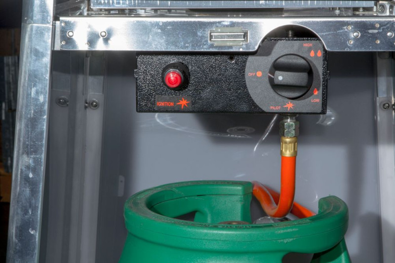 Terrasverwarmer piramide, HENDI, 11,2kW, 500x500x(H)2220mm Terrasverwarmer piramide, HENDI, 11,2kW, 500x500x(H)2220mm